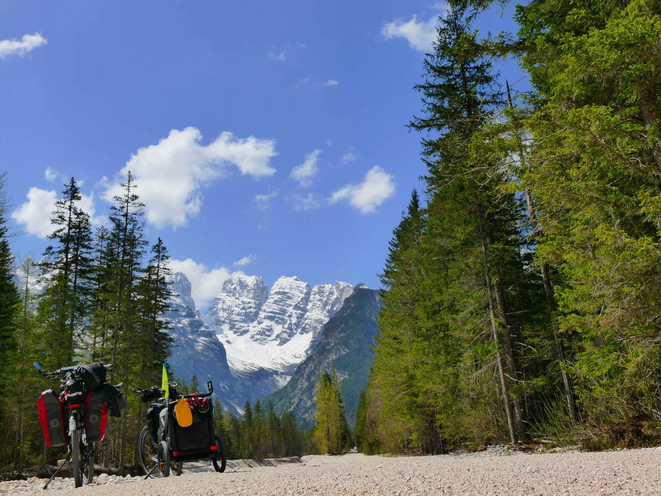 Thomas Beer mit Fahrrad unterwegs, Sinnbild für Weitblick